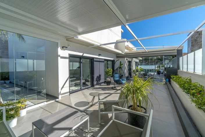 Image No.3-3 Bed Villa for sale