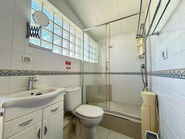 Image No.33-3 Bed Villa for sale