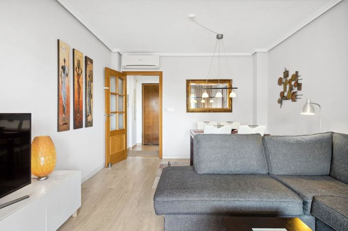 Image No.10-3 Bed Apartment for sale