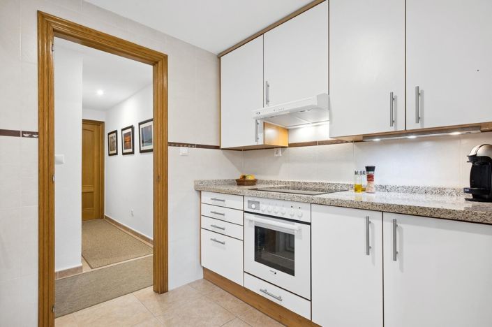 Image No.12-3 Bed Apartment for sale