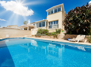 72004villamartinbrisavillawithprivatepool