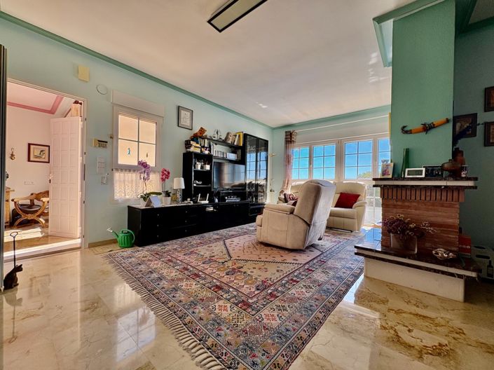 Image No.4-3 Bed Villa for sale