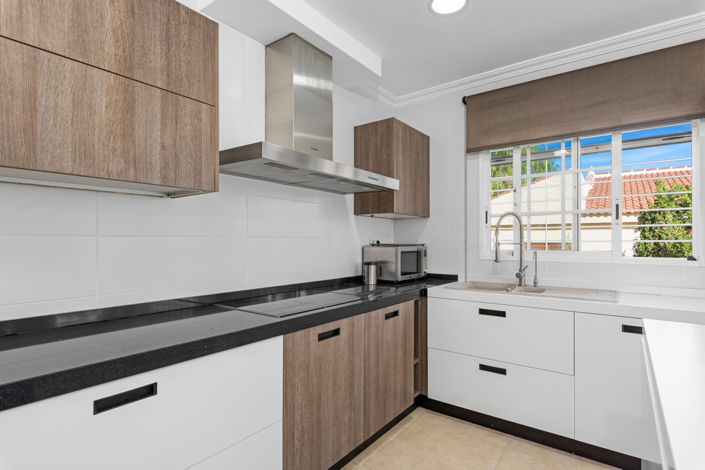 Image No.14-4 Bed Villa for sale