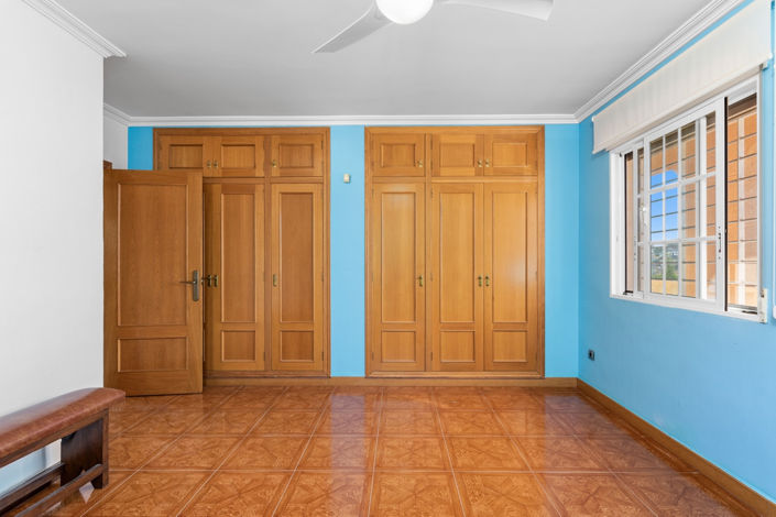 Image No.19-4 Bed Villa for sale