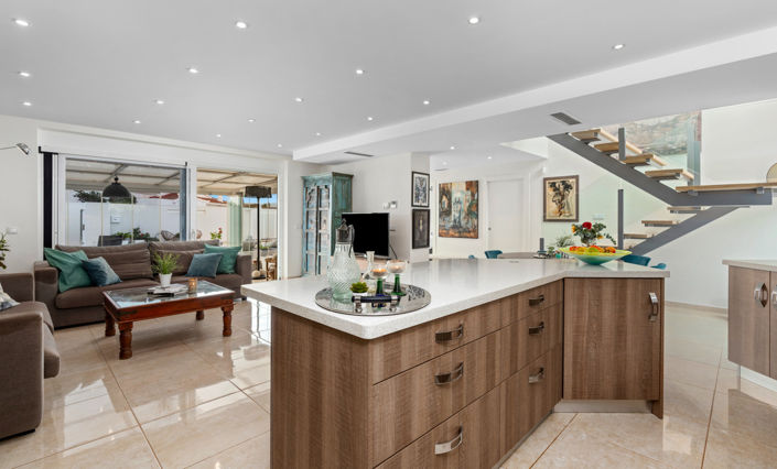 Image No.10-4 Bed Villa for sale