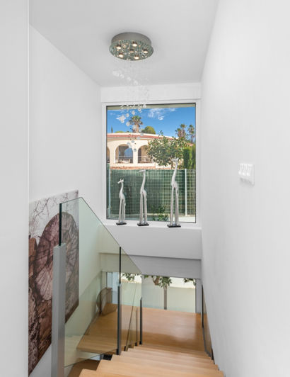 Image No.19-4 Bed Villa for sale