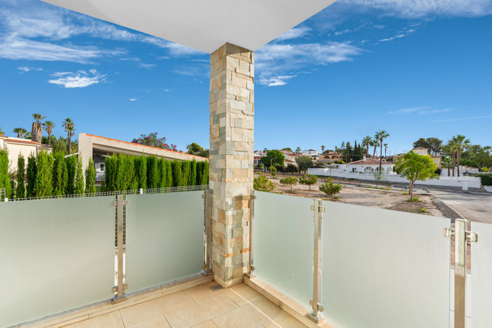 Image No.23-4 Bed Villa for sale