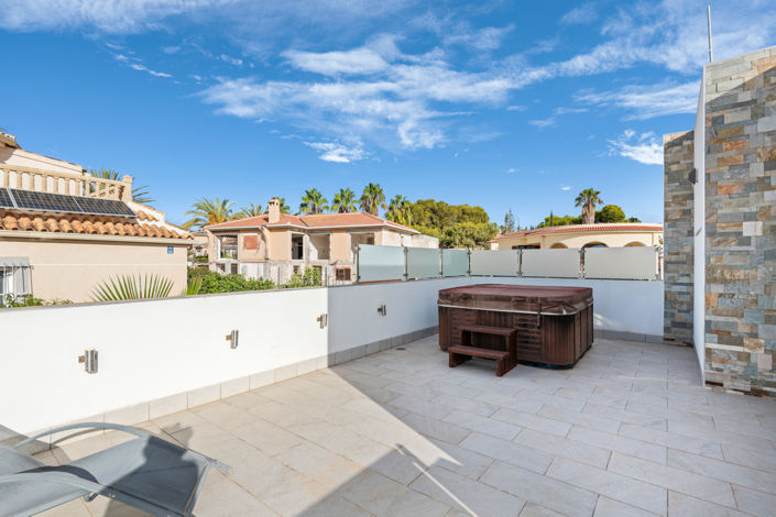 Image No.31-4 Bed Villa for sale