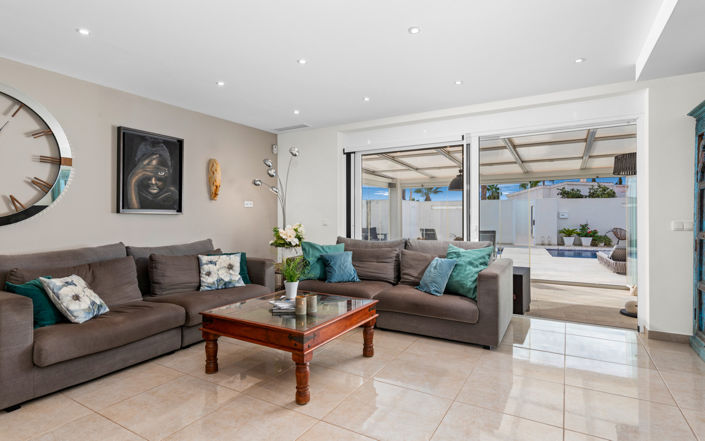 Image No.4-4 Bed Villa for sale