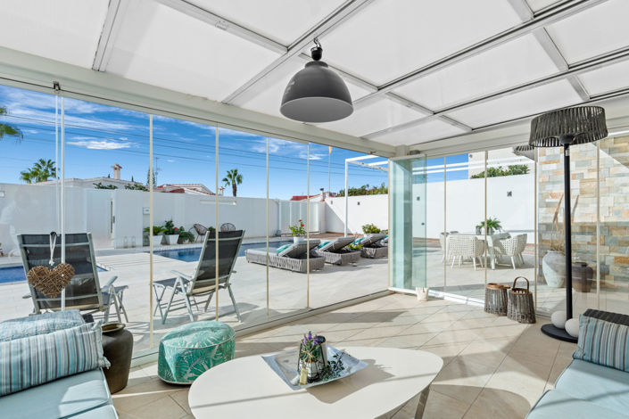 Image No.40-4 Bed Villa for sale