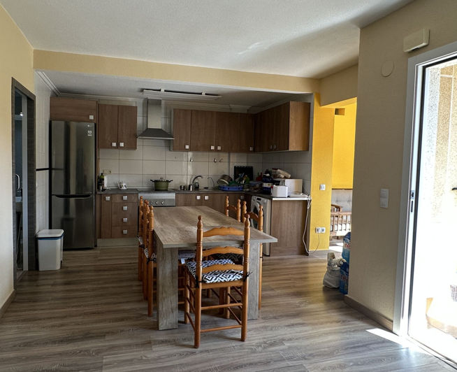 Image No.10-3 Bed Townhouse for sale