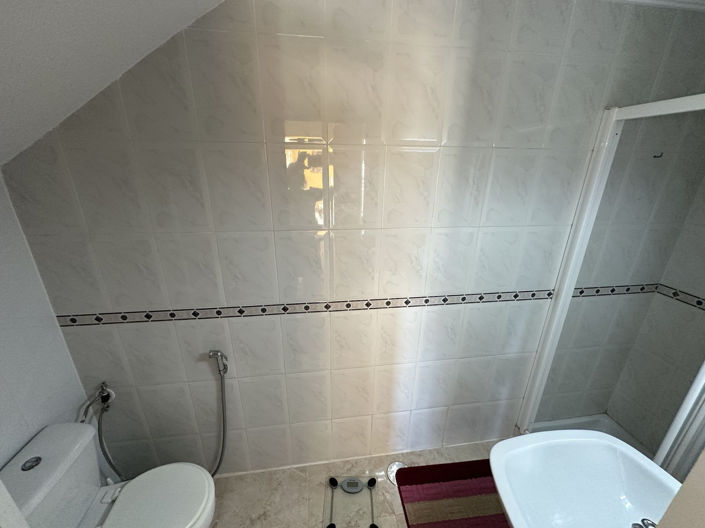 Image No.12-3 Bed Villa for sale