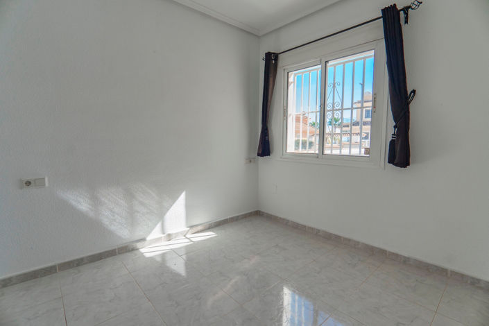 Image No.14-4 Bed Villa for sale