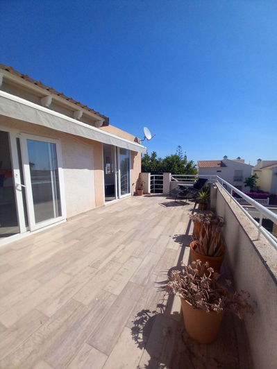 Image No.1-3 Bed Townhouse for sale