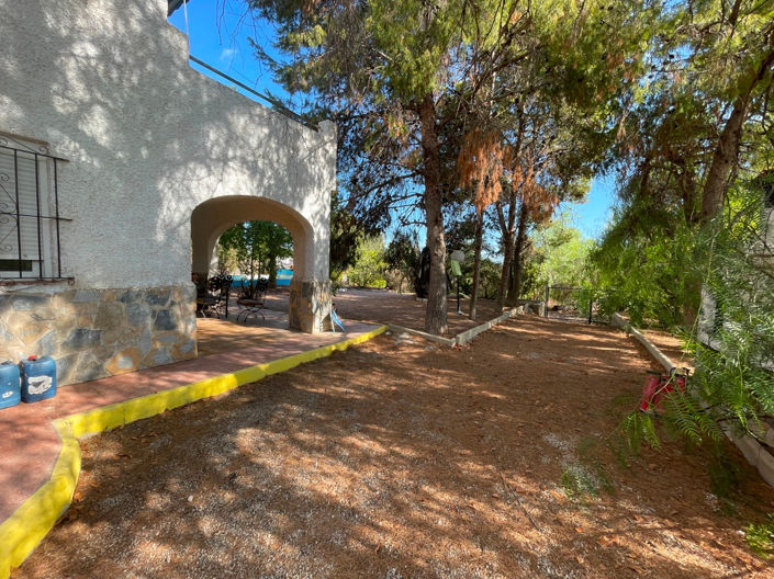 Image No.22-3 Bed Country House for sale