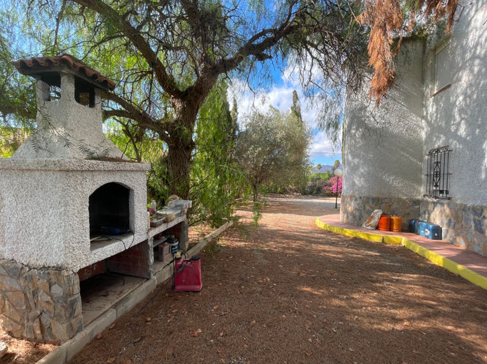 Image No.24-3 Bed Country House for sale