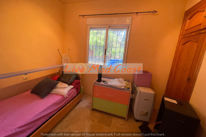 Image No.37-3 Bed Country House for sale