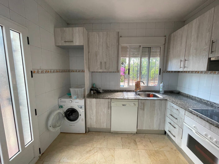 Image No.9-3 Bed Country House for sale