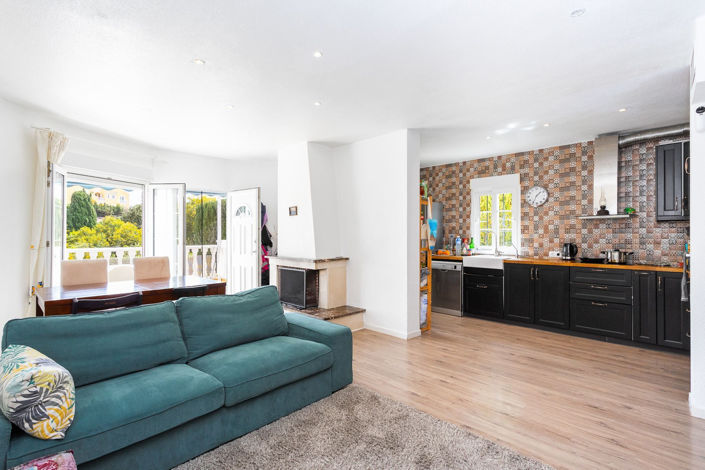 Image No.4-4 Bed Villa for sale