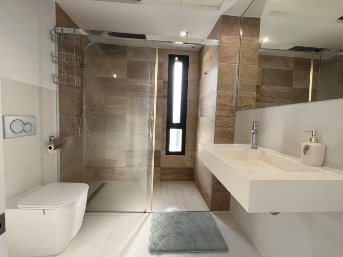 Image No.18-3 Bed Villa for sale