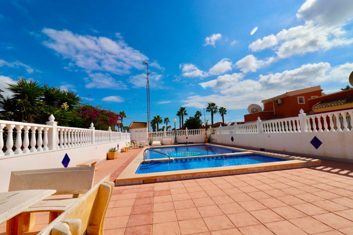 Image No.31-Villa de 2 chambres à vendre à Guardamar del Segura