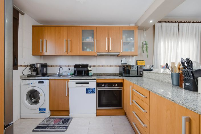 Image No.18-3 Bed Villa for sale