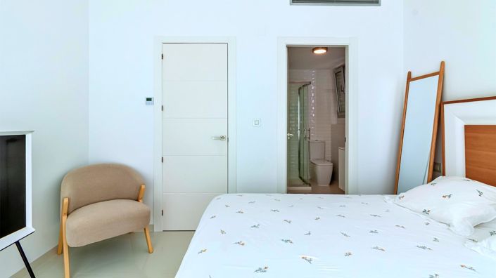 Image No.23-3 Bed Villa for sale