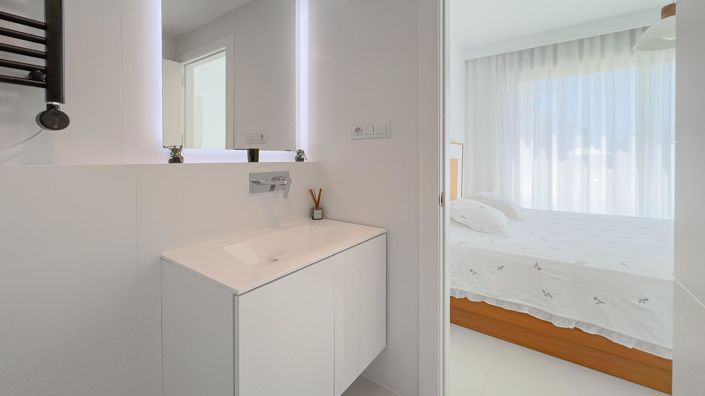 Image No.25-3 Bed Villa for sale