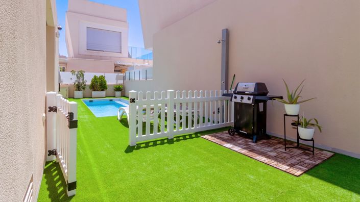 Image No.27-3 Bed Villa for sale