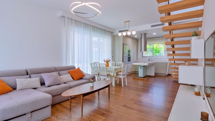 Image No.7-3 Bed Villa for sale