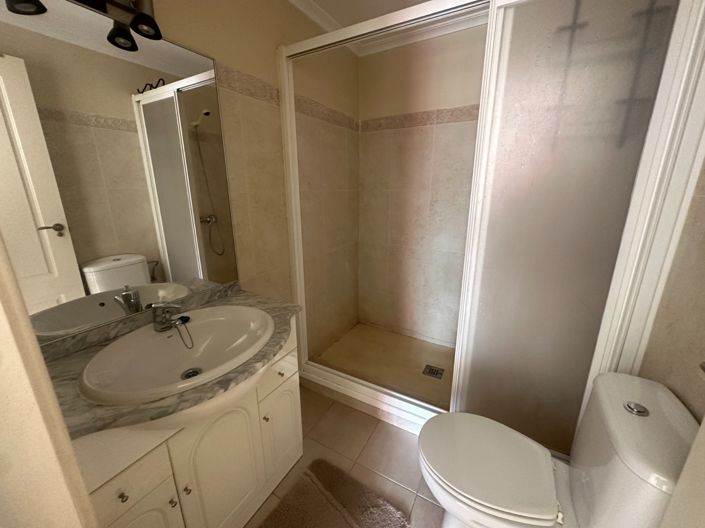 Image No.18-2 Bed Apartment for sale