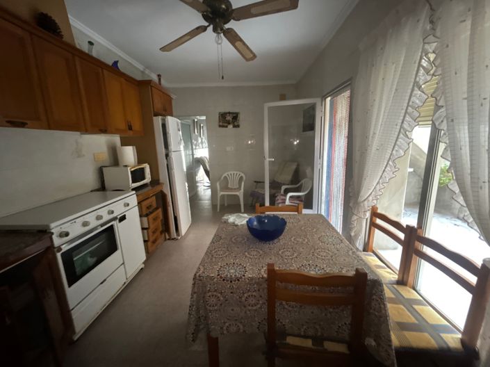 Image No.17-3 Bed Townhouse for sale