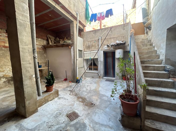 Image No.23-3 Bed Townhouse for sale