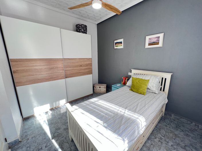 Image No.17-2 Bed Townhouse for sale