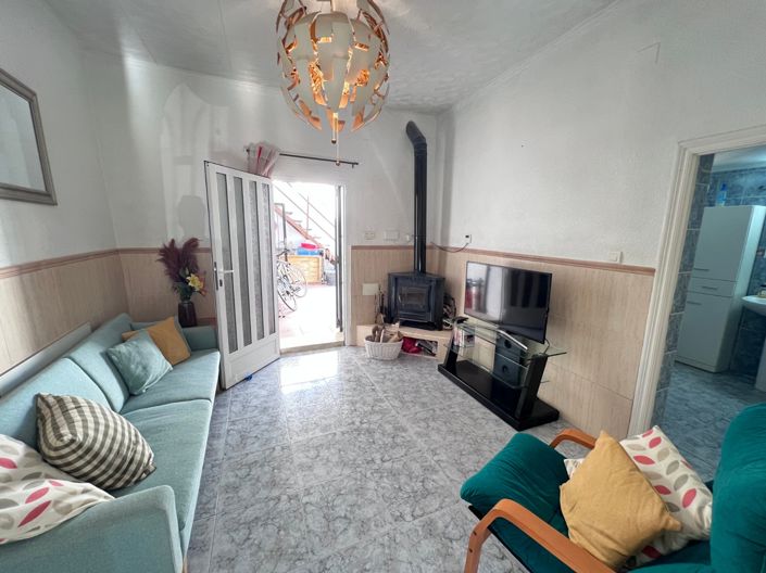 Image No.6-2 Bed Townhouse for sale