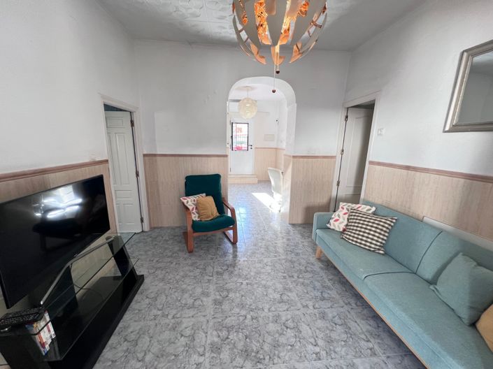 Image No.7-2 Bed Townhouse for sale