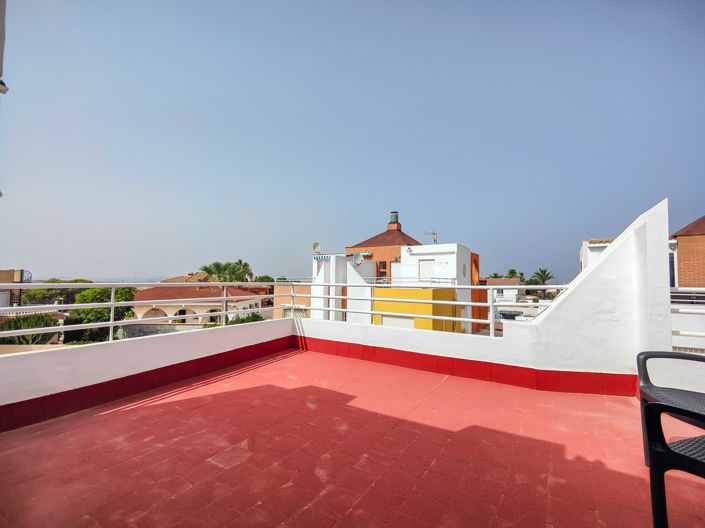 Image No.31-3 Bed Townhouse for sale