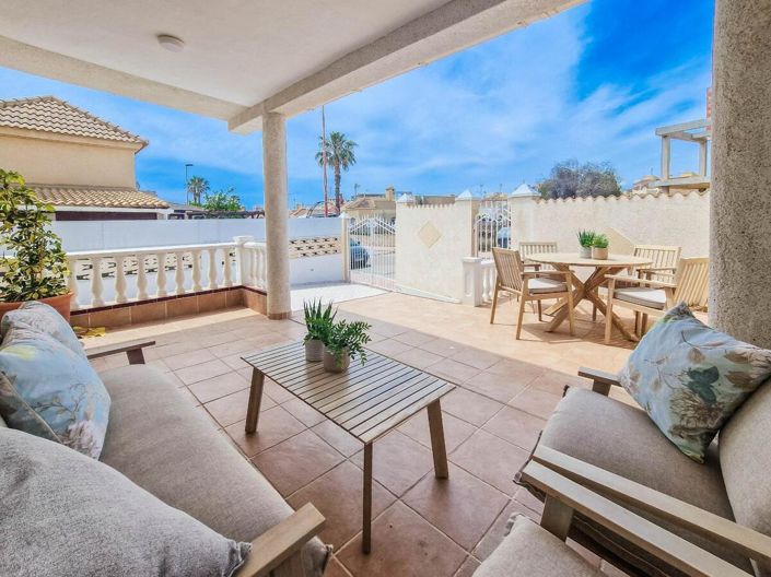 Image No.5-2 Bed Bungalow for sale