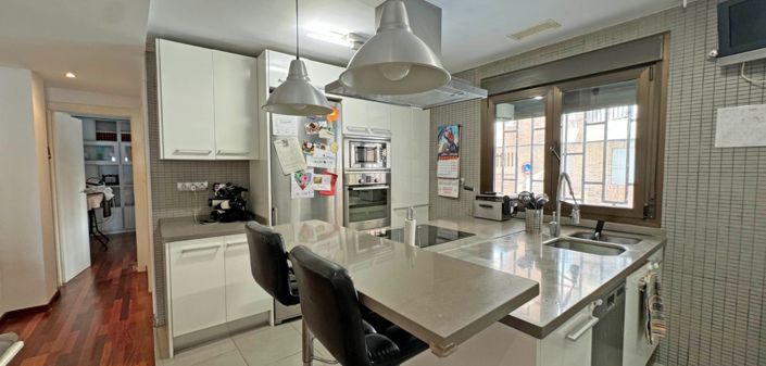 Image No.6-4 Bed Apartment for sale