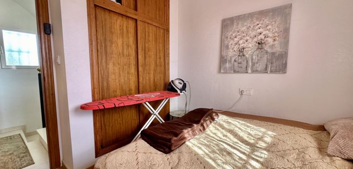 Image No.31-3 Bed Townhouse for sale