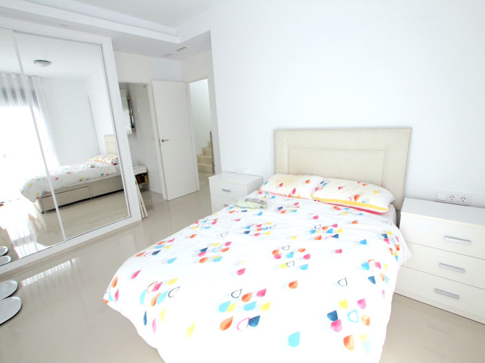 Image No.29-4 Bed Villa for sale