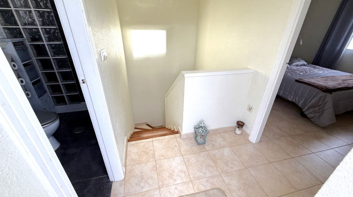 Image No.11-3 Bed Apartment for sale