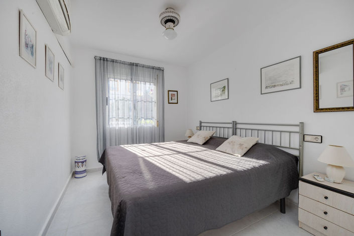 Image No.14-3 Bed Apartment for sale