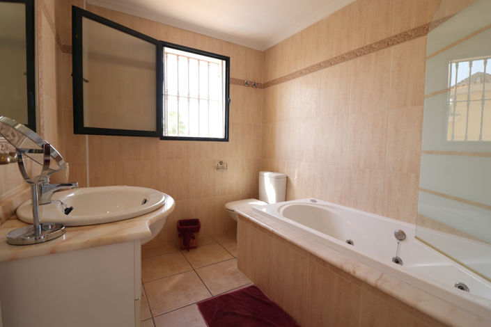 Image No.23-Villa de 5 chambres à vendre à Algorfa