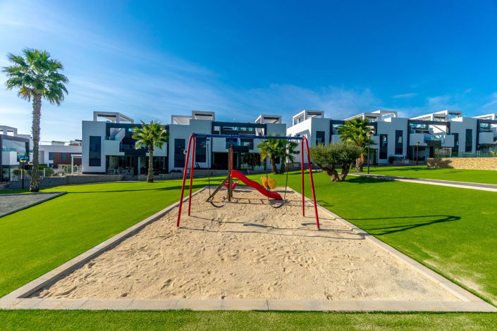 Image No.32-Penthouse de 2 chambres à vendre à Punta Prima