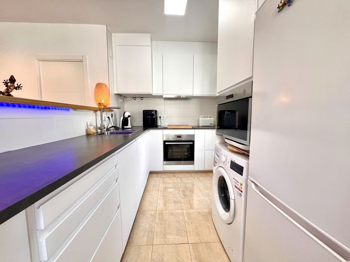 Image No.7-3 Bed Townhouse for sale