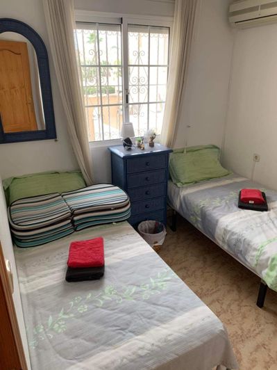 Image No.28-3 Bed Townhouse for sale