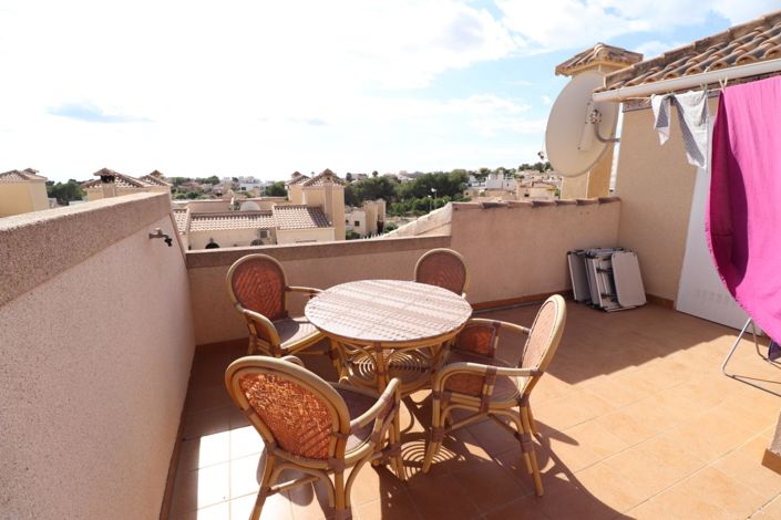 Image No.36-3 Bed Townhouse for sale