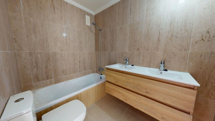 Image No.10-2 Bed Apartment for sale