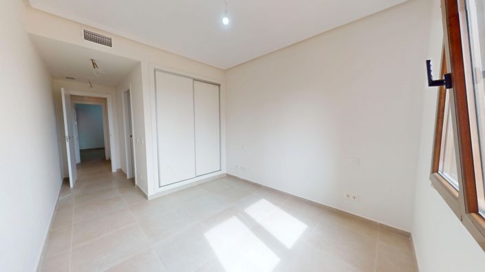 Image No.11-2 Bed Apartment for sale